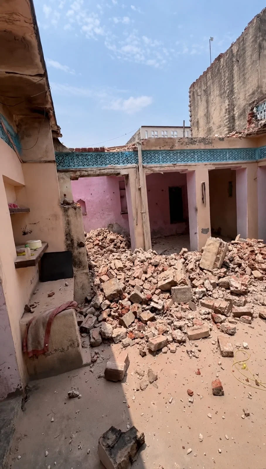 Partial demolition project in Lucknow residential area