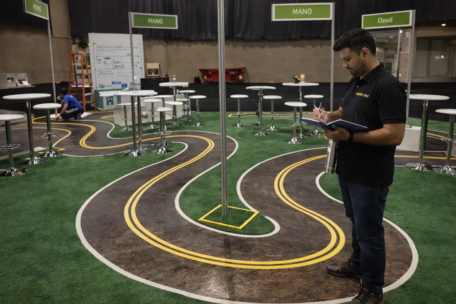 Industrial epoxy 3D flooring installation in Lucknow for factories and warehouses